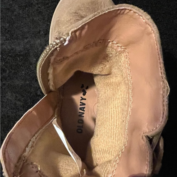 *SOLD*
Old Navy brown faux suede zip up boots - Picture 4 of 5